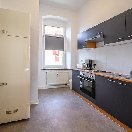 Kleine, Ruhig Gelegene Ferienwohnung In 플라우엔 외부 사진