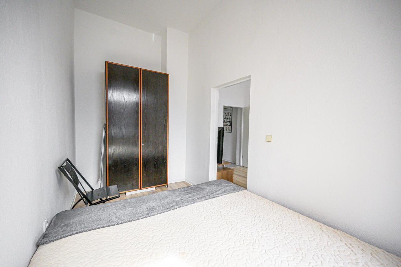 Kleine, Ruhig Gelegene Ferienwohnung In 플라우엔 외부 사진